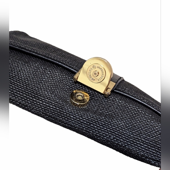 Y2K Banana Republic Small Black Jute Textured Clutch Purse w/ Gold Latch Snap - Picture 5 of 11